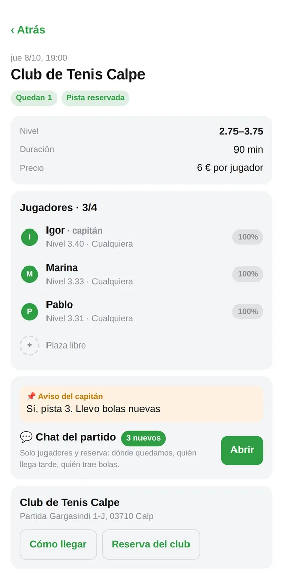 Pantalla de un partido con jugadores, aviso del capitán y chat